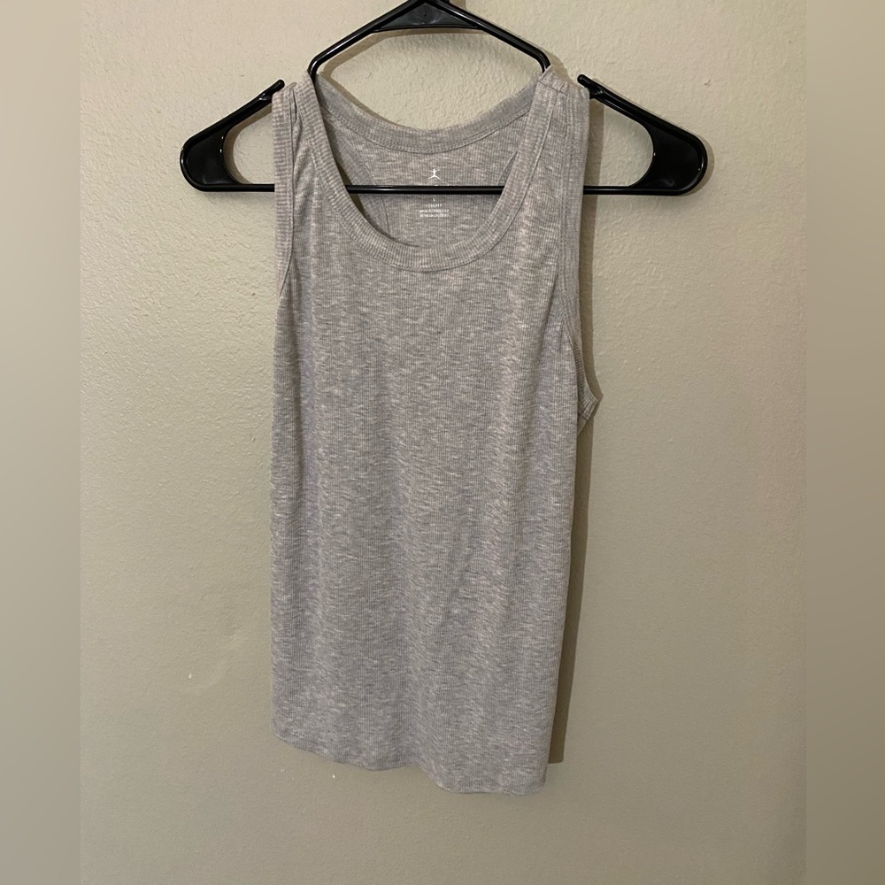 Danskin Gray Sleeveless Racerback Women's Top
